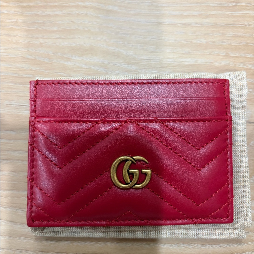 Gucci Red Leather Key & Card Holder